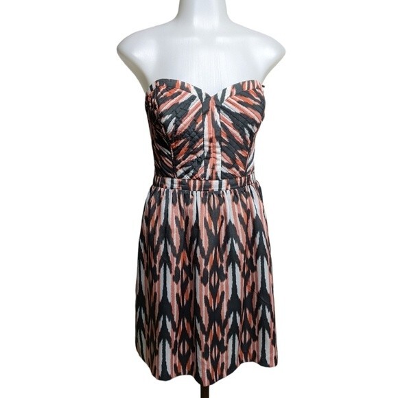 Guess Los Angeles Dress Size 6 Strapless Short A-Line Cocktail Abstract Peach - Picture 1 of 7